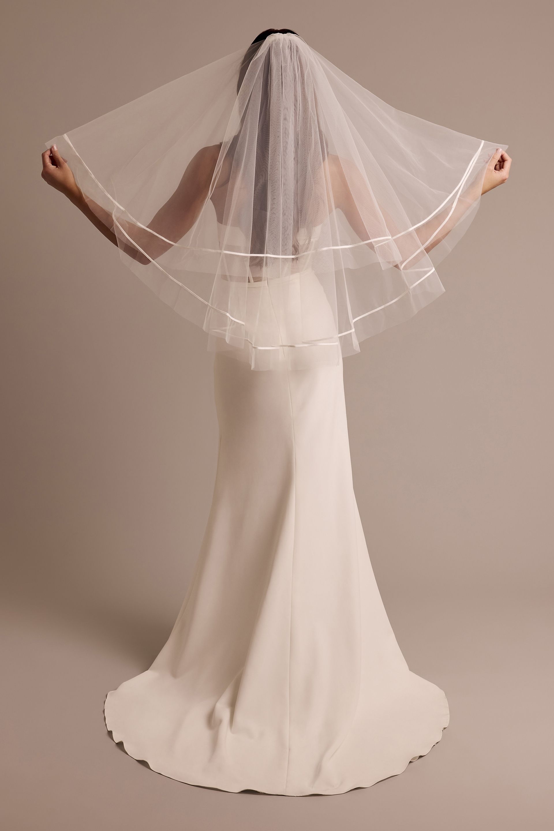 Two-Tier Mid-Length Tulle Veil with Satin Trim | David's Bridal